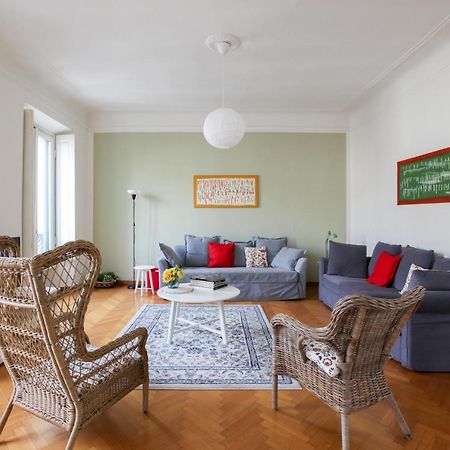 Apt With Balcony - 50 M Far From Pagano M1 Apartment Milano Ngoại thất bức ảnh