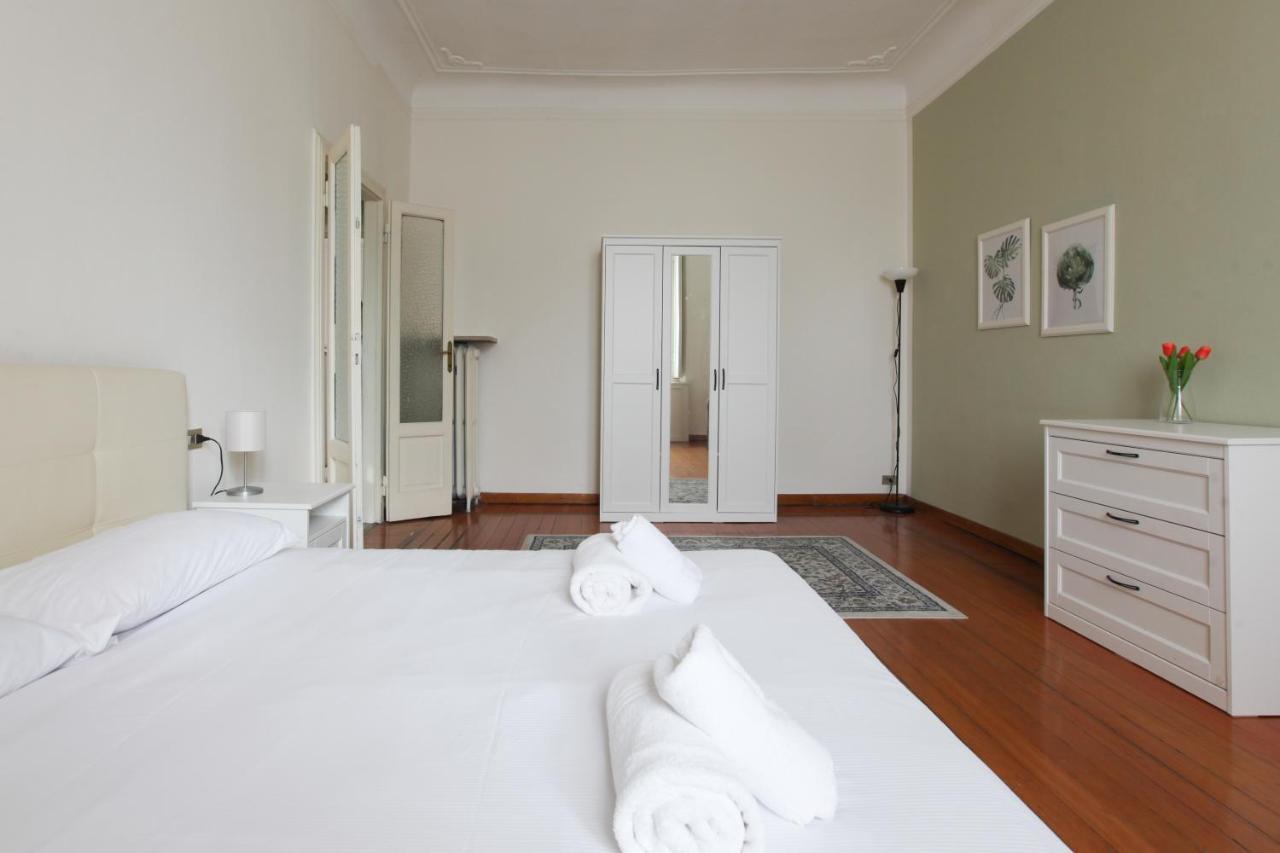 Apt With Balcony - 50 M Far From Pagano M1 Apartment Milano Ngoại thất bức ảnh